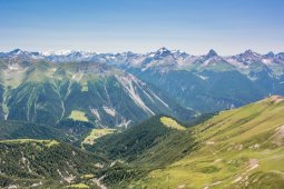 Bergklub: Valbellahorn (2764 m.ü.M.)